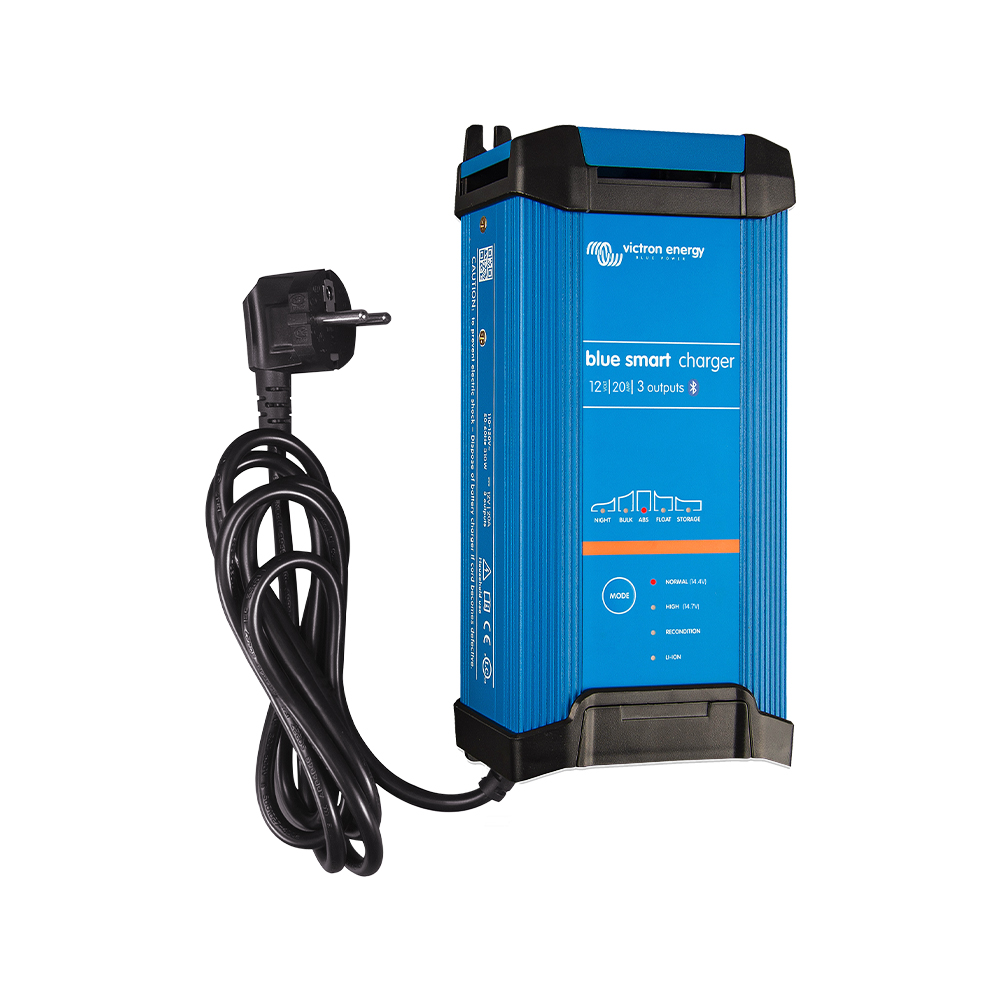 Blue Smart IP22 Charger 12/20 (3)